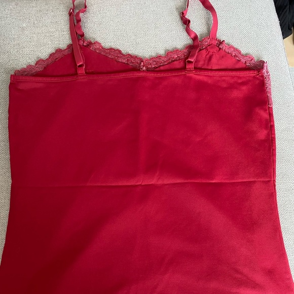 ❤️CLEO ❤️lace trim camisole in red . Beaded detail. Size XS. - Picture 2 of 7